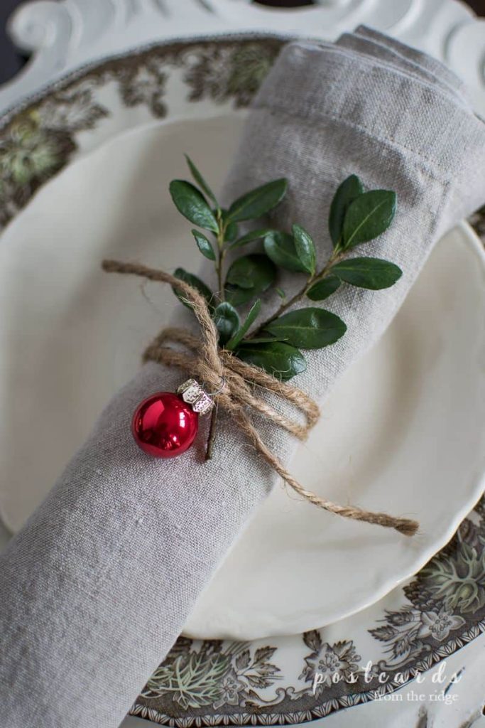 Natural Rustic Christmas Table
