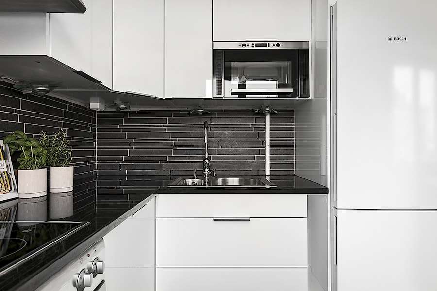 Pequeño apartamento y decoración en negro? Se puede. 3 wp 1490533723797